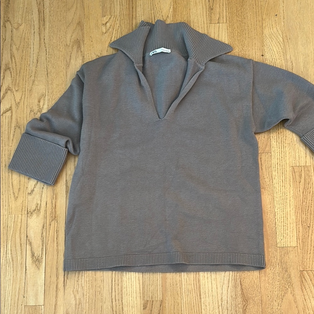 Zara Gray V-Neck Sweater Cozy Knit